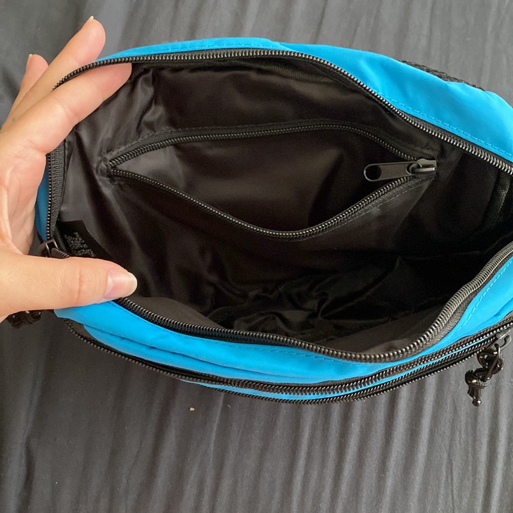 Fanny pack - Picture 3 of 5